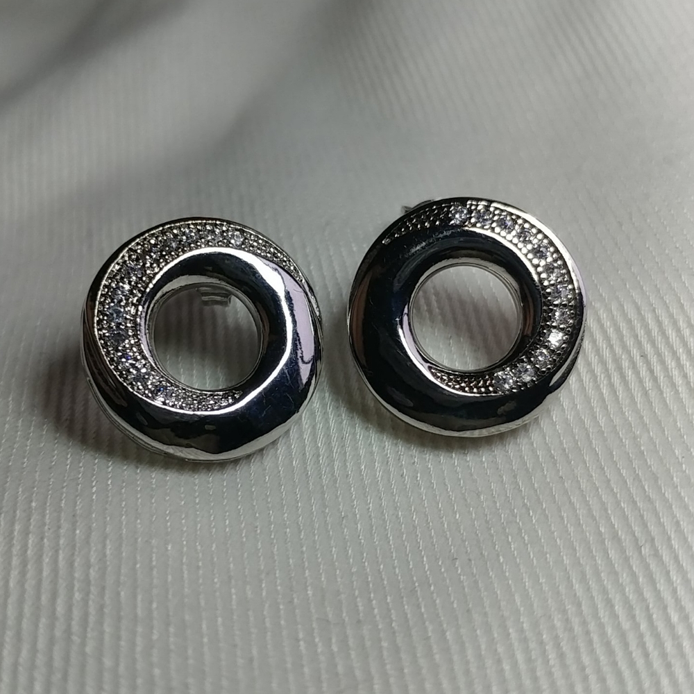 Circle Earrings